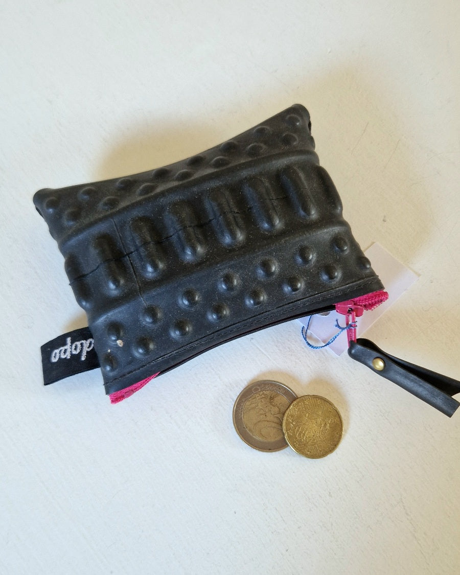 Porte monnaie en chambre à air avec des volumes / Dopo