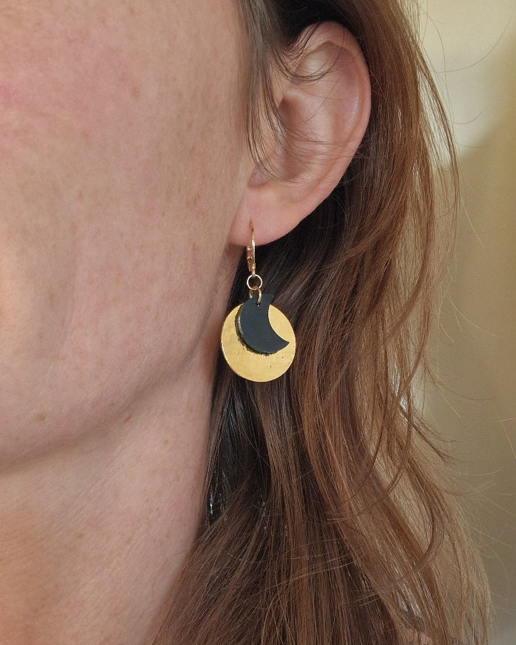 Boucles d'oreille or et chambre à air lune