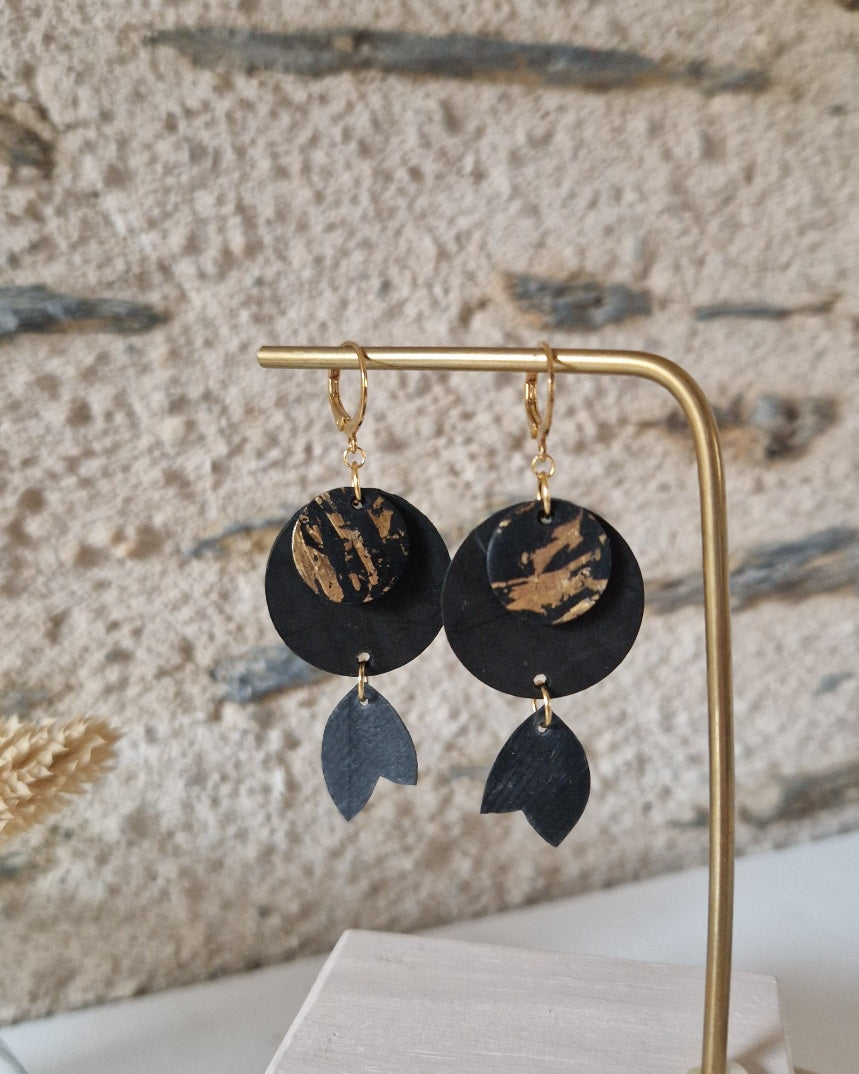 Boucles d’oreille pendantes or marbré