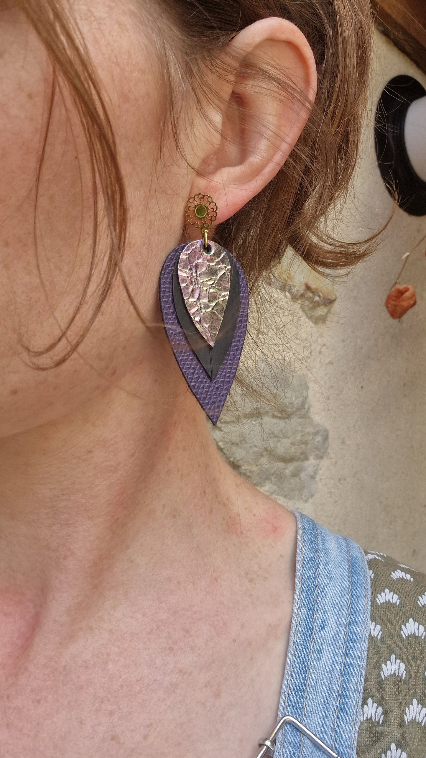 Boucles d'oreille en cuir violet et chambre à air de vélo Olivia