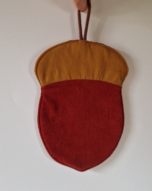 Manique d’automne gland