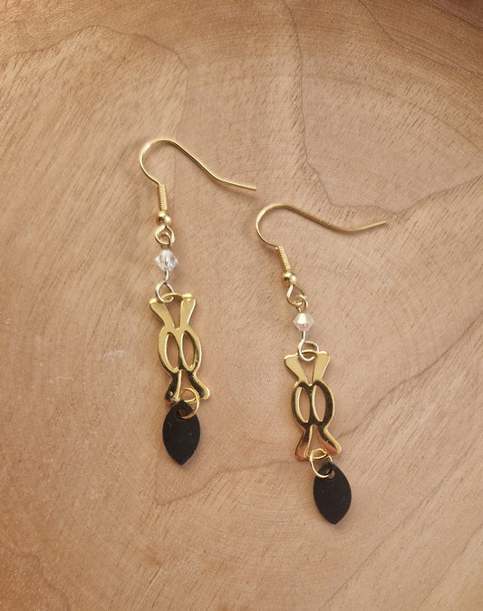 Boucles d'oreille pendantes légères or et noir perles transparentes