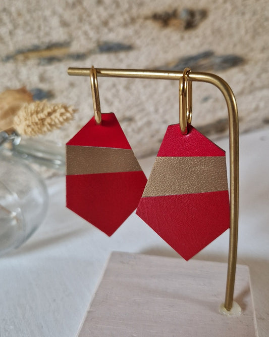 Grandes boucles d’oreille en cuir rouge et or Polina