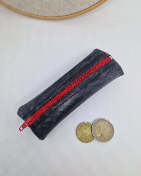 Porte monnaie en chambre à air fermeture rouge